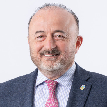 IYI - Adil Erkoç