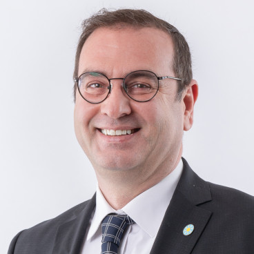 IYI - Rıdvan Uz
